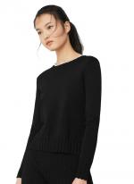 Áo sweater Mango 83040185 tay dài màu đen cổ viền trắng